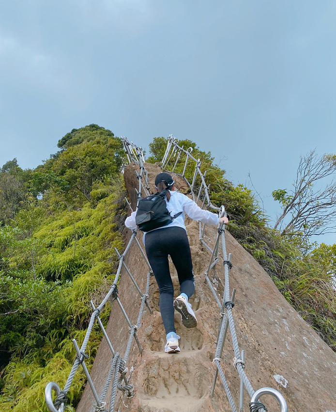 搭火車遊孝子山一次攻頂挑戰刺激三顆山~走捷徑效率攻頂普陀山!