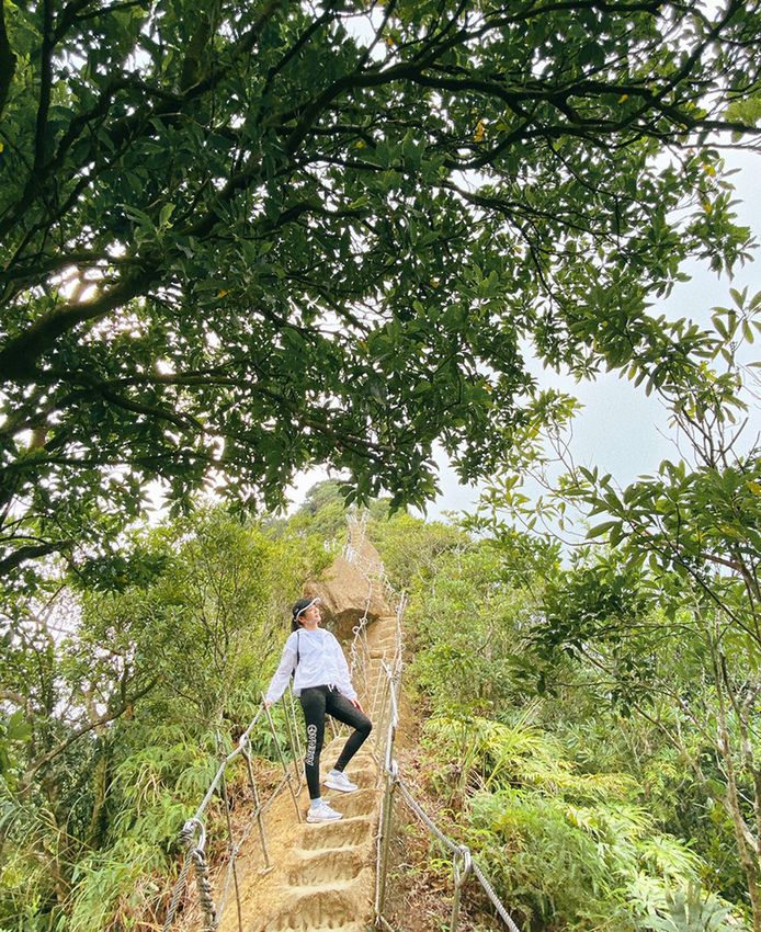搭火車遊孝子山一次攻頂挑戰刺激三顆山~走捷徑效率攻頂普陀山!