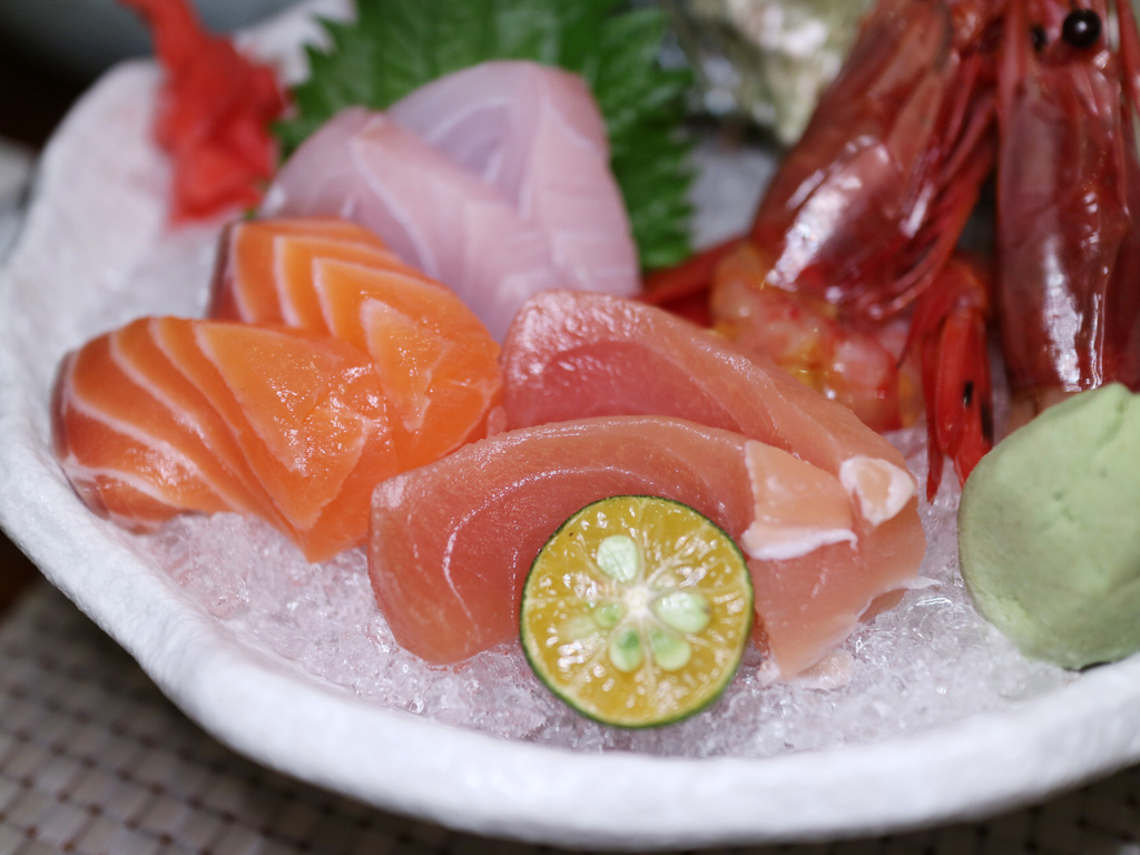 帝一 帝王蟹海鮮/黑毛牛/伊比利豬 頂級燒烤吃到飽