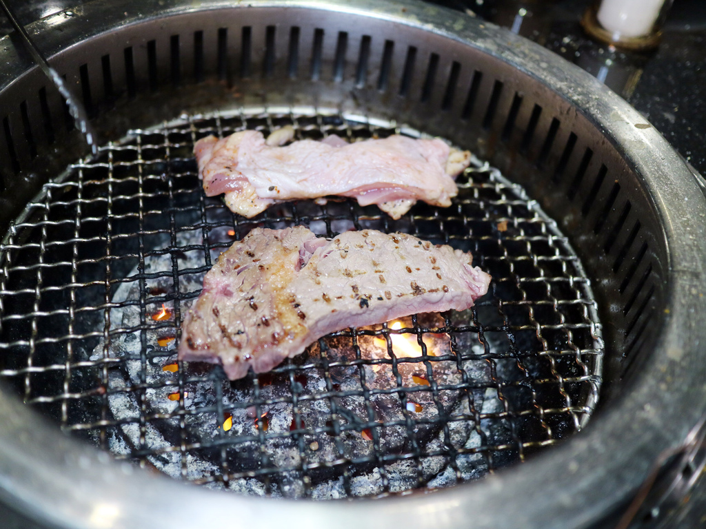 帝一 帝王蟹海鮮/黑毛牛/伊比利豬 頂級燒烤吃到飽