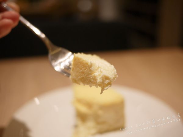 【情報】東京牛奶起司工房將於2016年12月正式進軍台灣! 香濃起司餅乾~可宅配的伴手禮!