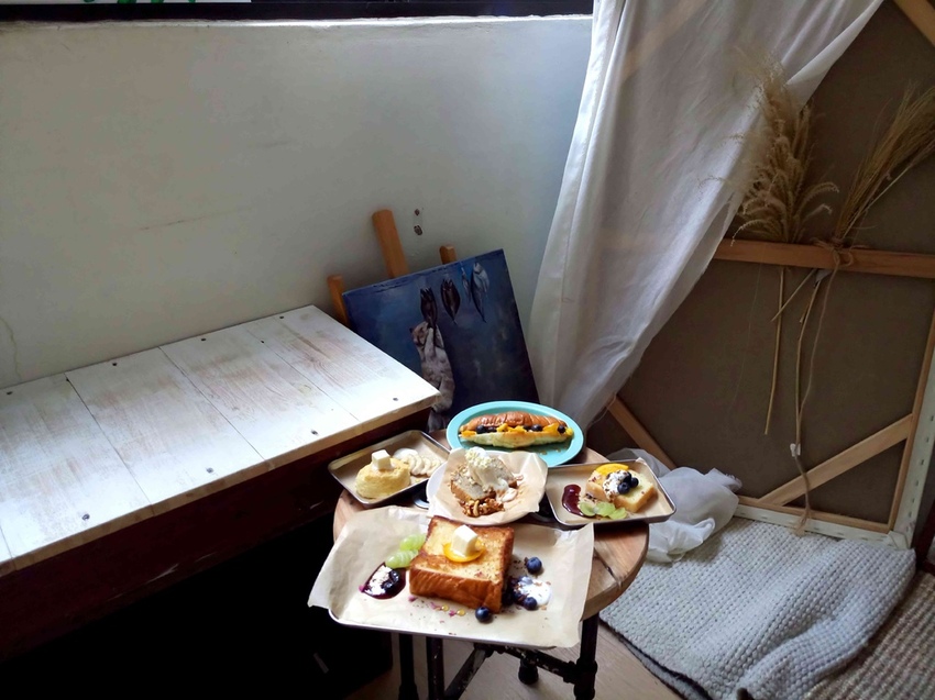 【新竹東區】Simple 簡單吃☞藏身於小巷中的迷人甜點店，從裝潢到餐點，每一處都充滿驚喜!