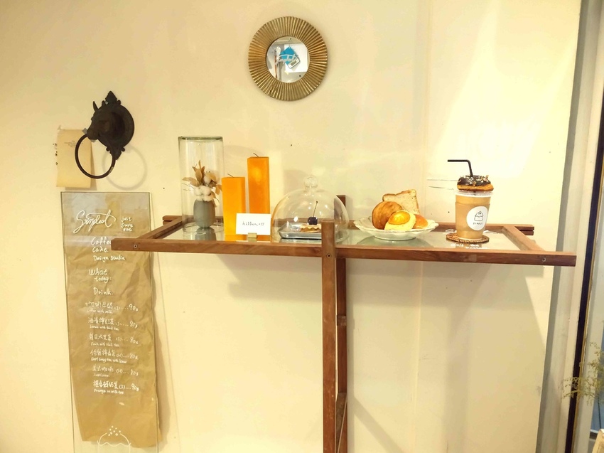 【新竹東區】Simple 簡單吃☞藏身於小巷中的迷人甜點店，從裝潢到餐點，每一處都充滿驚喜!