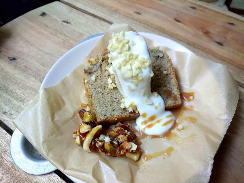 【新竹東區】Simple 簡單吃☞藏身於小巷中的迷人甜點店，從裝潢到餐點，每一處都充滿驚喜!