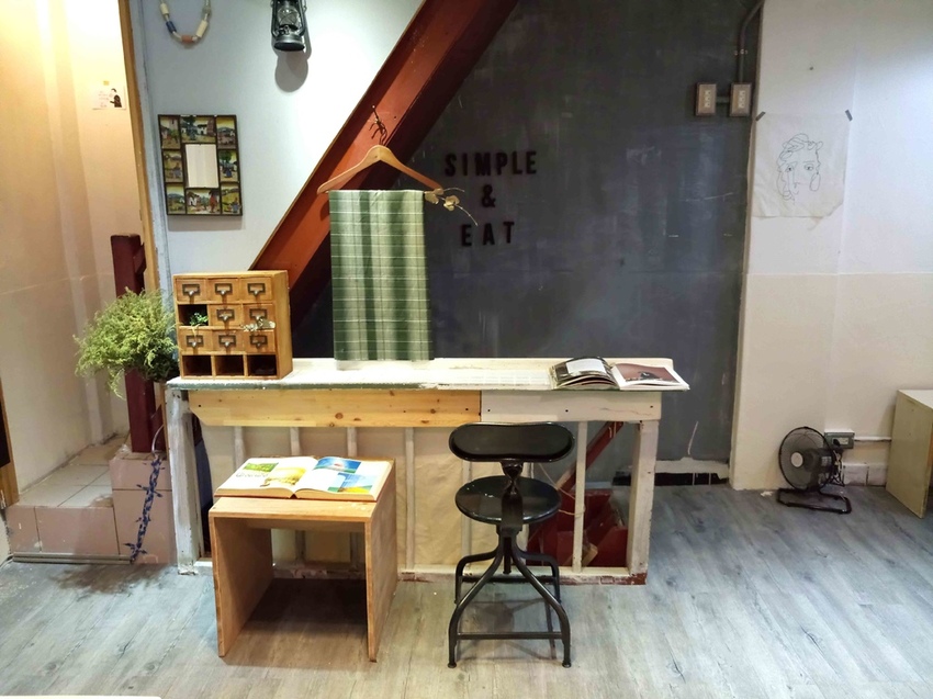 【新竹東區】Simple 簡單吃☞藏身於小巷中的迷人甜點店，從裝潢到餐點，每一處都充滿驚喜!