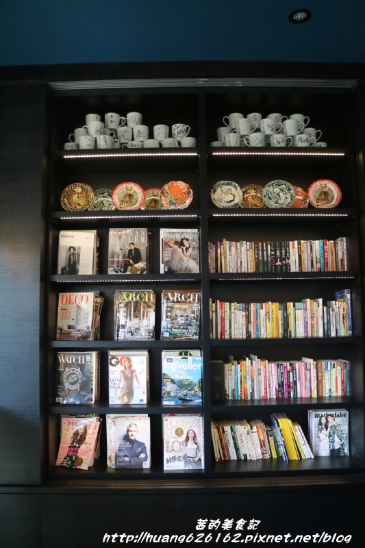 秀咖啡 SHOWCAFE：【台北中山區】捷運中山站『秀咖啡 SHOWCAFE』欣欣百貨/欣欣秀泰/愛評體驗團