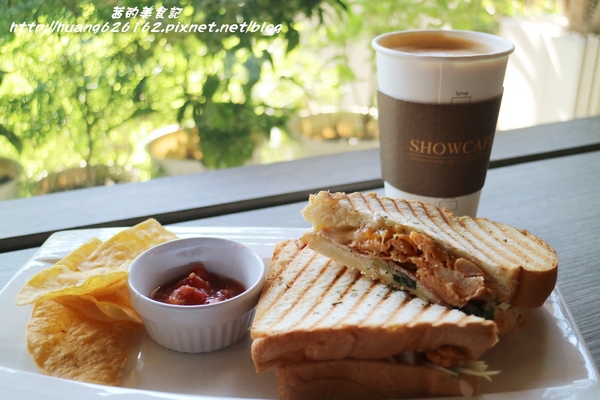 秀咖啡 SHOWCAFE：【台北中山區】捷運中山站『秀咖啡 SHOWCAFE』欣欣百貨/欣欣秀泰/愛評體驗團