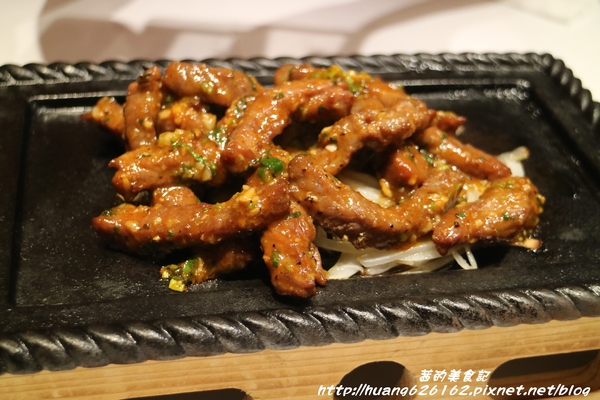 瓦城泰國料理(林口三井店):【新北林口區】泰式料理 『瓦城泰國料理-三井Outlet』道道料理都非常下飯 瓦城泰國料理(林口三井店):【新北林口區】泰式料理 『瓦城泰國料理-三井Outlet』道道料理都非常下飯