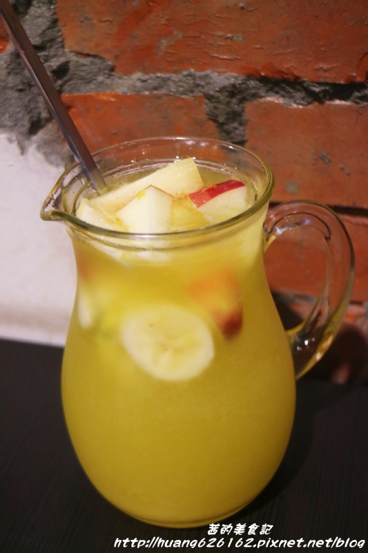 翁林林 Café：【新北板橋區】板橋早午餐『翁林林 Café』新埔下午茶/義大利麵/燉飯/咖啡 近新埔捷運3號出口