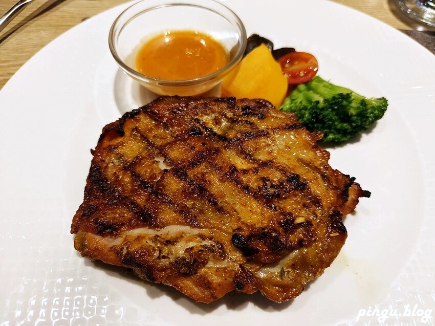 台中市西屯區沃克牛排|肉食者的天堂 奢華的美味享受