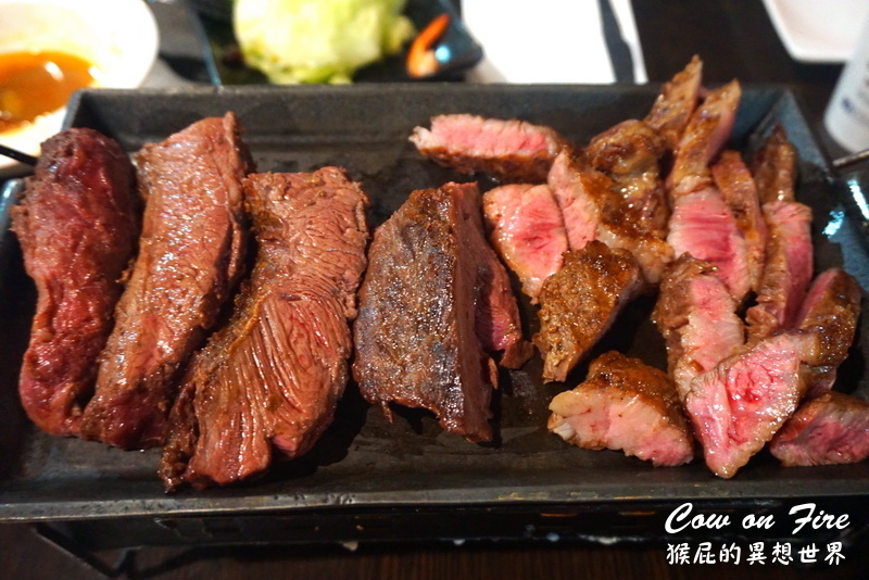 【高雄住宿推薦】高雄CP值超高插畫風飯店-秝芯旅店駁二館!超可愛又有設計感,重點超便宜且地點超優、評價高達9.0分!高雄便宜住宿推薦!有停車場、有泡麵、還有早餐吃到飽! @猴屁的異想世界