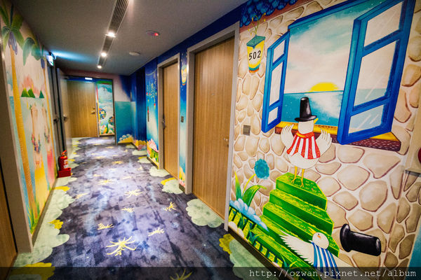 [住宿]住進童話世界裡的幻彩花園～高雄秝芯旅店（駁二愛河館）。
