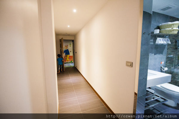 [住宿]住進童話世界裡的幻彩花園～高雄秝芯旅店（駁二愛河館）。