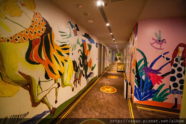 [住宿]住進童話世界裡的幻彩花園～高雄秝芯旅店（駁二愛河館）。