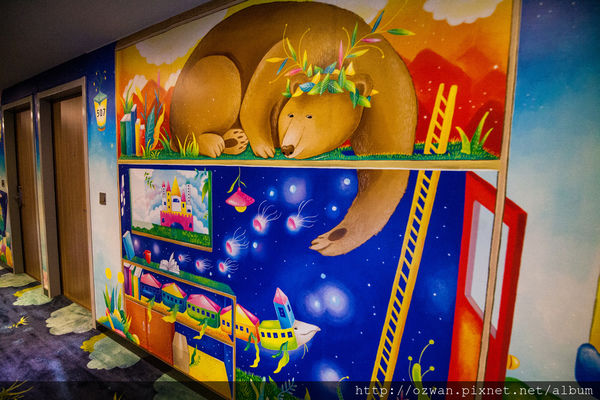 [住宿]住進童話世界裡的幻彩花園～高雄秝芯旅店（駁二愛河館）。