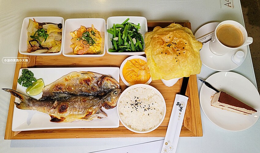 老饕帶路！！隱藏在田園間的絕美森林系景觀餐廳，如夢似幻的玻璃屋，享受著主廚精心手作料理，就來場浪漫的邂逅～ 