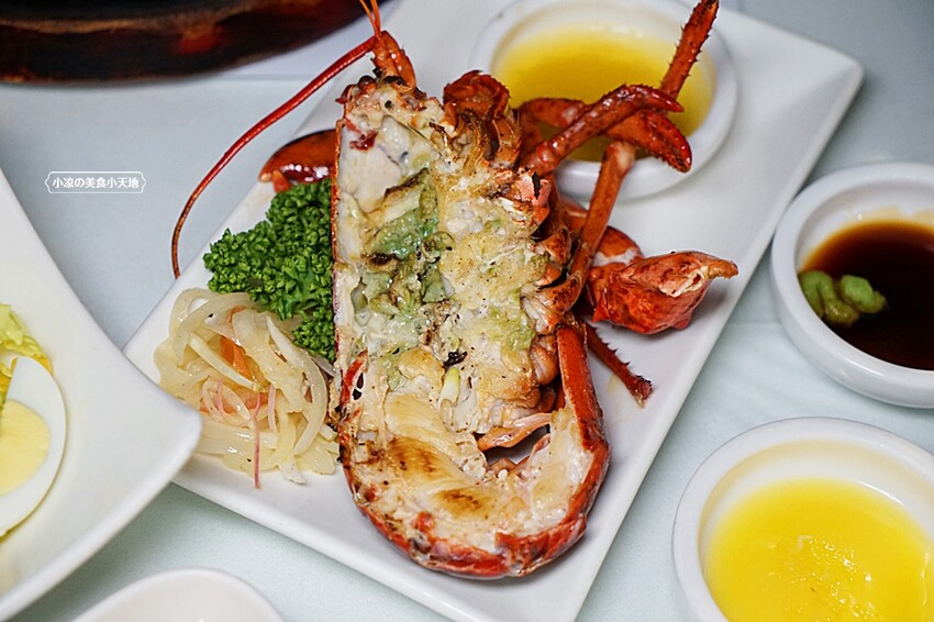 老饕帶路！！隱藏在田園間的絕美森林系景觀餐廳，如夢似幻的玻璃屋，享受著主廚精心手作料理，就來場浪漫的邂逅～ 