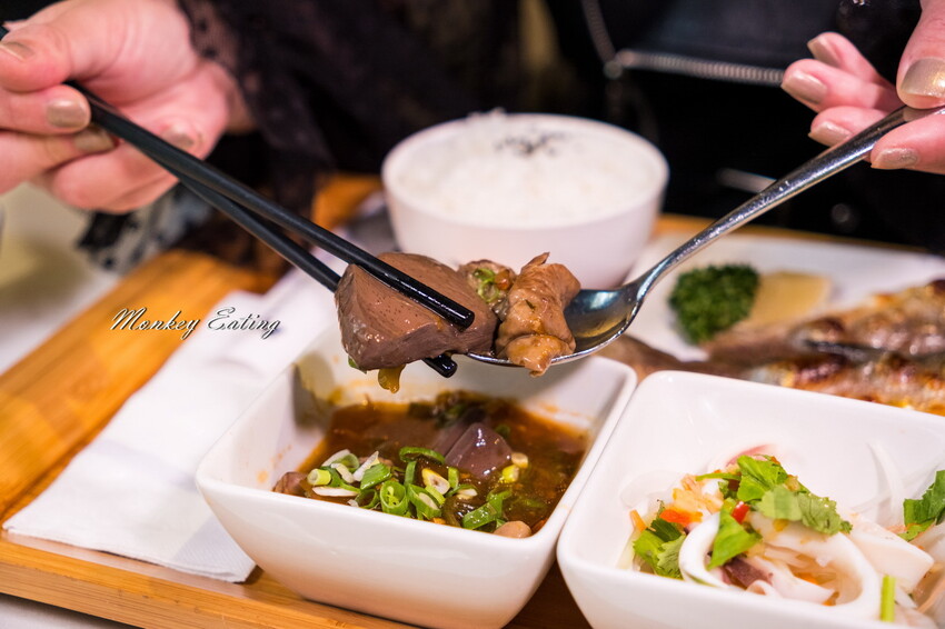 【彰化美食】家園藝術咖啡牛排館│北斗最美森林系庭園餐廳，40年老字號高CP值牛排火鍋簡餐。彰化田尾一日遊必吃 - 貪吃猴的幻想