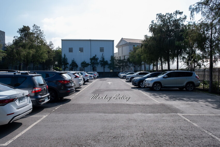 【彰化美食】家園藝術咖啡牛排館│北斗最美森林系庭園餐廳，40年老字號高CP值牛排火鍋簡餐。彰化田尾一日遊必吃 - 貪吃猴的幻想