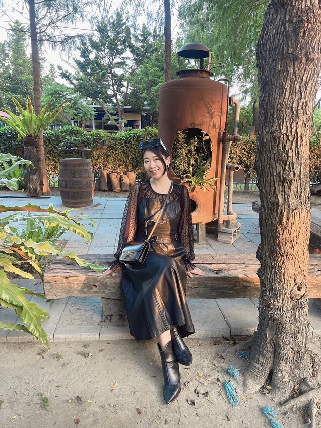 【彰化美食】家園藝術咖啡牛排館│北斗最美森林系庭園餐廳，40年老字號高CP值牛排火鍋簡餐。彰化田尾一日遊必吃 - 貪吃猴的幻想