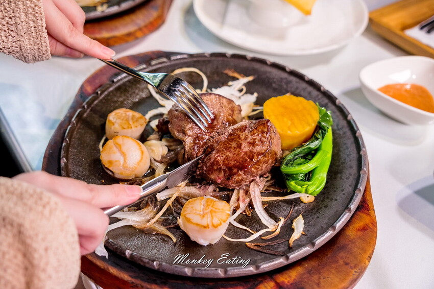 【彰化美食】家園藝術咖啡牛排館│北斗最美森林系庭園餐廳，40年老字號高CP值牛排火鍋簡餐。彰化田尾一日遊必吃 - 貪吃猴的幻想