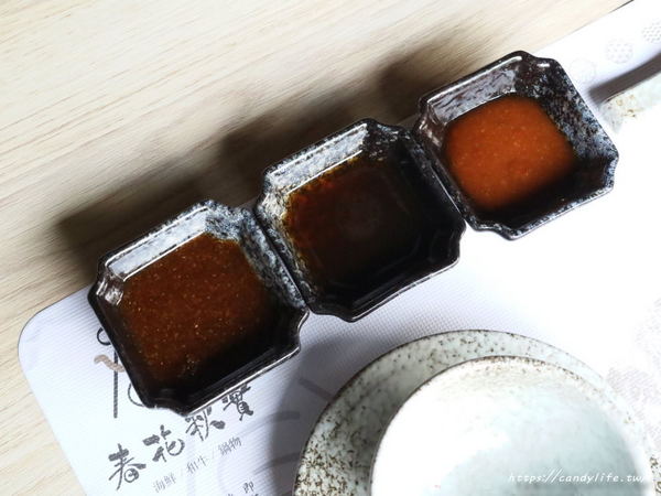 春花秋實 海鮮和牛鍋物：台中美食│春花秋實海鮮和牛鍋物〃頂級鍋物推薦!!活體海鮮入料，食材新鮮又實在，雙人套餐超澎湃～