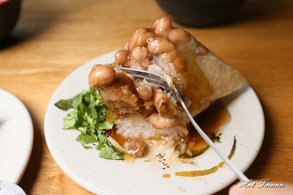 明和菜粽:【台南美食】只賣兩小時就完售!比幽靈更幽靈的粽子老店:明和菜粽