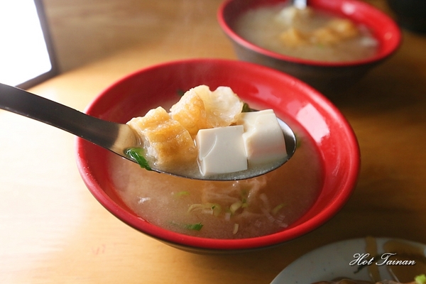 明和菜粽:【台南美食】只賣兩小時就完售!比幽靈更幽靈的粽子老店:明和菜粽