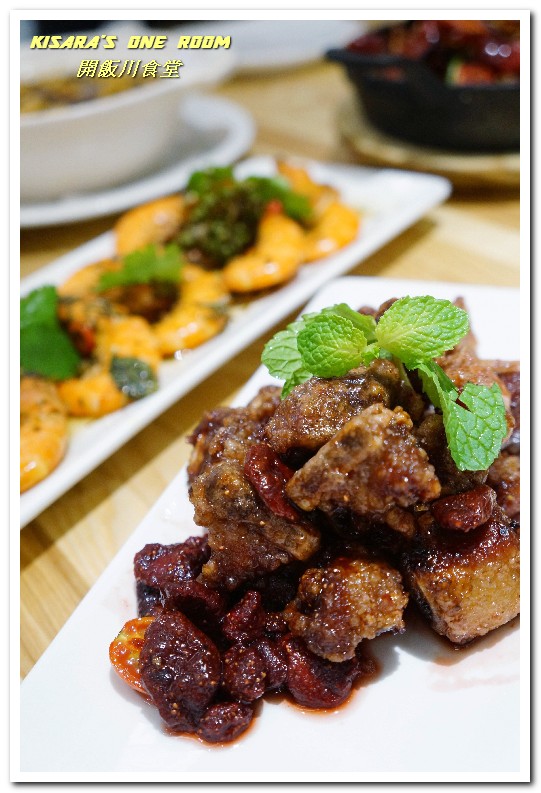 開飯川食堂(板橋遠百店)：板橋川菜．奠基於40年正統手藝的新穎川正味菜館──開飯川食堂