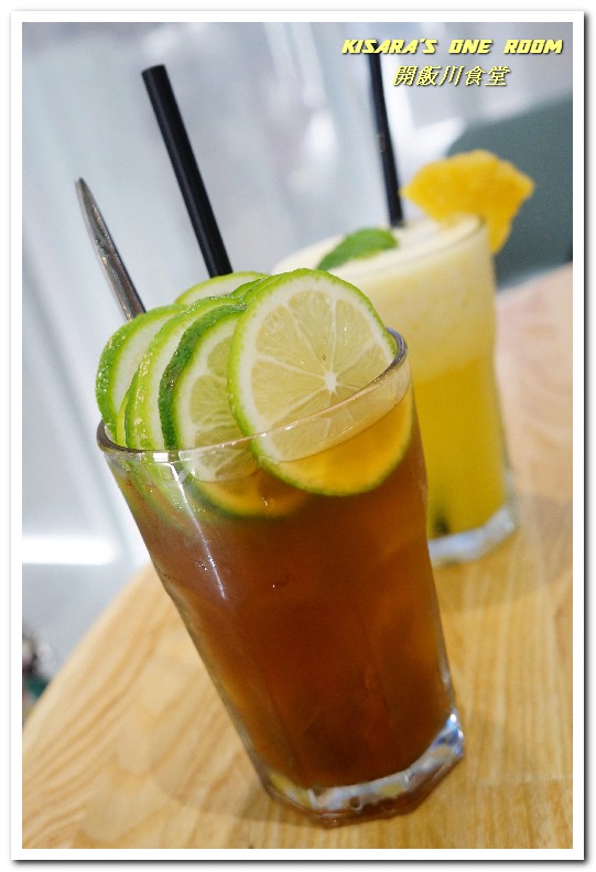 開飯川食堂(板橋遠百店)：板橋川菜．奠基於40年正統手藝的新穎川正味菜館──開飯川食堂