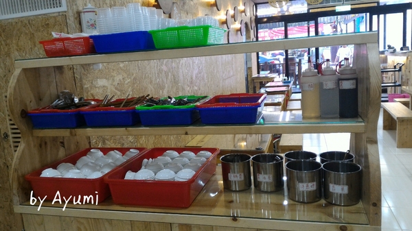 劉哥牛肉湯：[食記]♛台南牛肉節頭等獎♛劉哥牛肉湯中國風格(東寧店)