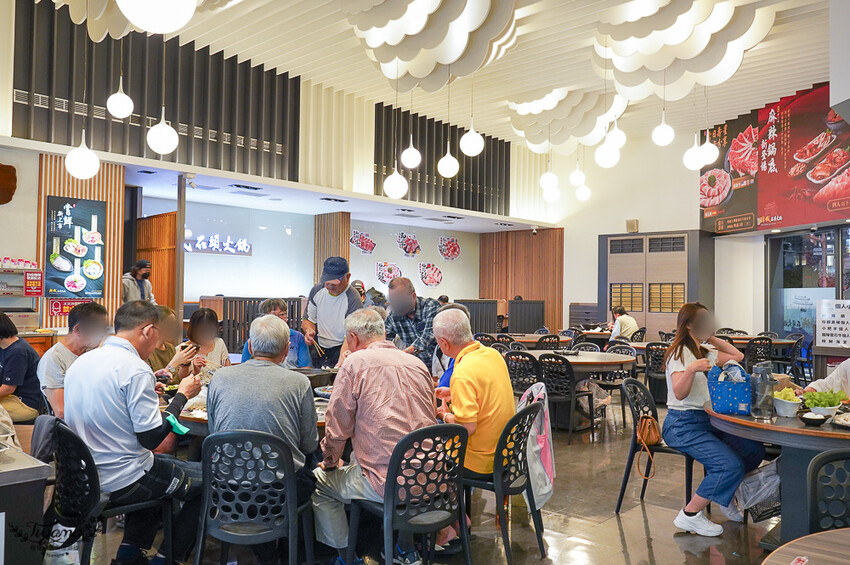 韓城石頭火鍋|台南火鍋:台南必吃老版石頭火鍋!!打卡麻辣鍋底免費送,壽星打卡再送肉盤 @緹雅瑪 美食旅遊趣