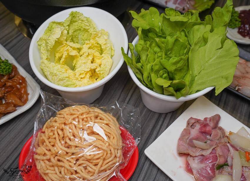 韓城石頭火鍋|台南火鍋:台南必吃老版石頭火鍋!!打卡麻辣鍋底免費送,壽星打卡再送肉盤 @緹雅瑪 美食旅遊趣