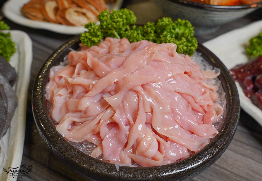 韓城石頭火鍋|台南火鍋:台南必吃老版石頭火鍋!!打卡麻辣鍋底免費送,壽星打卡再送肉盤 @緹雅瑪 美食旅遊趣