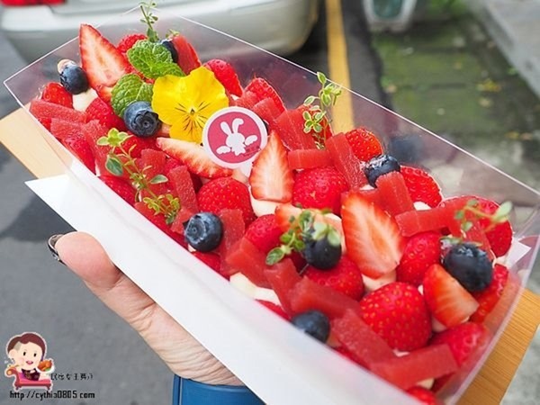 桃園中壢美食-Sugar Angel 棠芯兔-低糖好吃的生乳捲專賣店,彌月蛋糕的首選哦~~(邀約) @民宿女王芽月-美食.旅遊.全台趴趴走