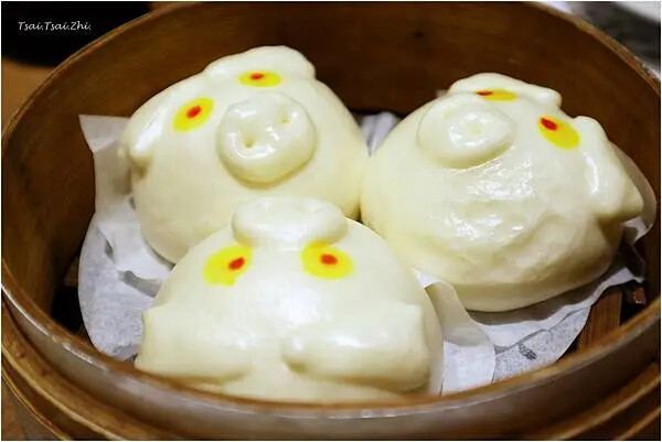 [台北中正]點點心台灣 微風台北車站店|「黑白豬廚」新菜單，