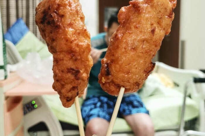 高雄。新興》描Cafe X 屋 Brunch。近新崛江,有貓就是萌