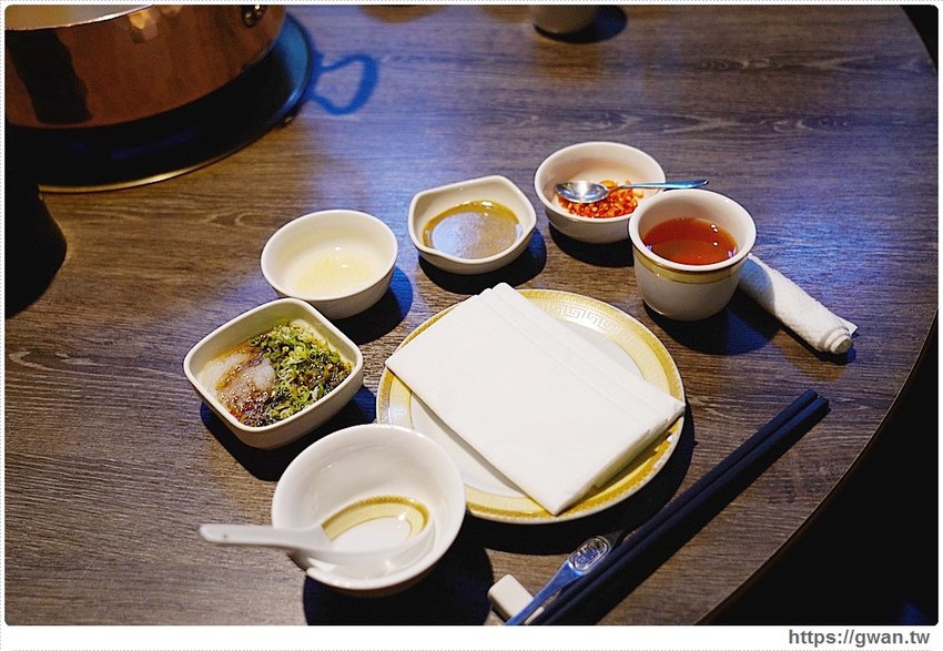 火鍋界的LV吃過嗎?外觀超氣派,還有全店獨立包廂和專人桌邊服務!