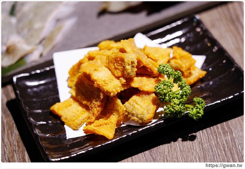 火鍋界的LV吃過嗎?外觀超氣派,還有全店獨立包廂和專人桌邊服務!