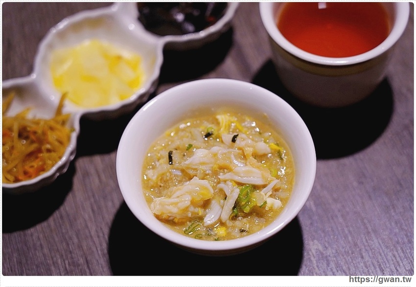 火鍋界的LV吃過嗎?外觀超氣派,還有全店獨立包廂和專人桌邊服務!