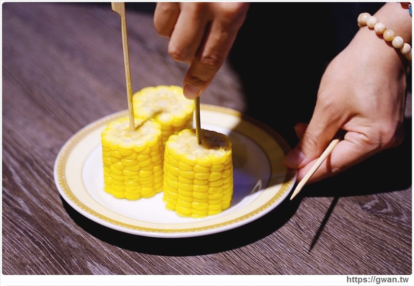 火鍋界的LV吃過嗎?外觀超氣派,還有全店獨立包廂和專人桌邊服務!