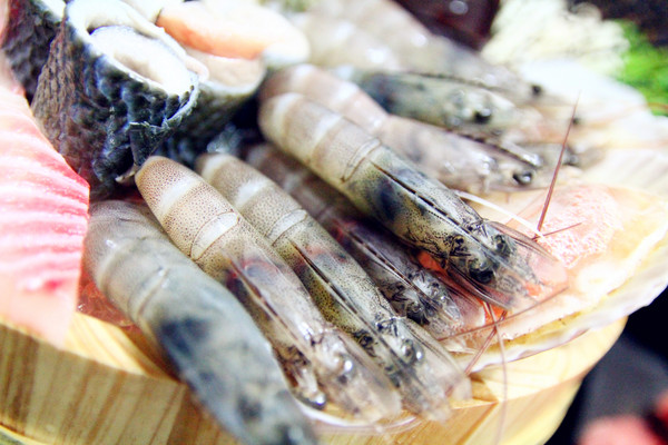 極好食：【宅配。鍋物】 樂天市場-極好食 貝里斯龍蝦鍋 傳說中的痛風鍋  特價海鮮火鍋組合