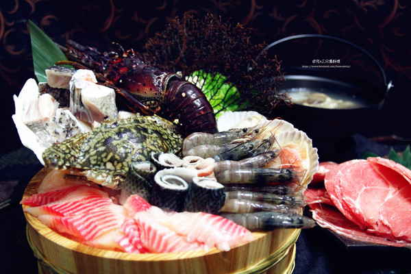 極好食：【宅配。鍋物】 樂天市場-極好食 貝里斯龍蝦鍋 傳說中的痛風鍋  特價海鮮火鍋組合