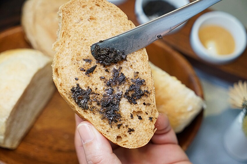 席樂法式餐廳｜台中法式餐廳推薦，約會、慶生聚會必備，擺盤精緻、道道驚豔奢華，網評4.8分，必回訪的高CP料理!