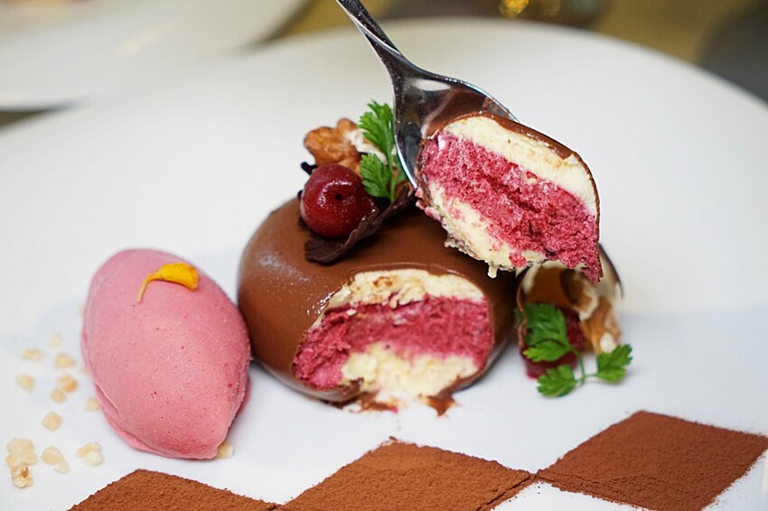 席樂法式餐廳｜台中法式餐廳推薦，約會、慶生聚會必備，擺盤精緻、道道驚豔奢華，網評4.8分，必回訪的高CP料理!