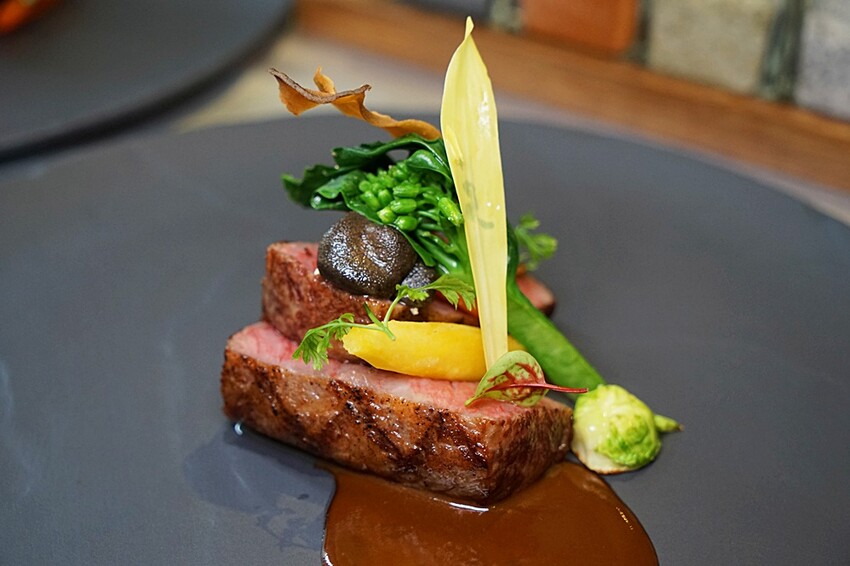 席樂法式餐廳｜台中法式餐廳推薦，約會、慶生聚會必備，擺盤精緻、道道驚豔奢華，網評4.8分，必回訪的高CP料理!