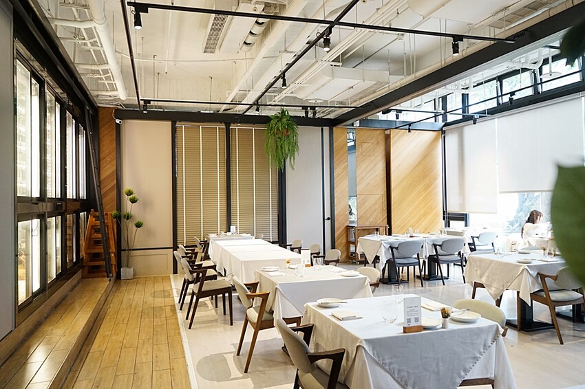 席樂法式餐廳｜台中法式餐廳推薦，約會、慶生聚會必備，擺盤精緻、道道驚豔奢華，網評4.8分，必回訪的高CP料理!