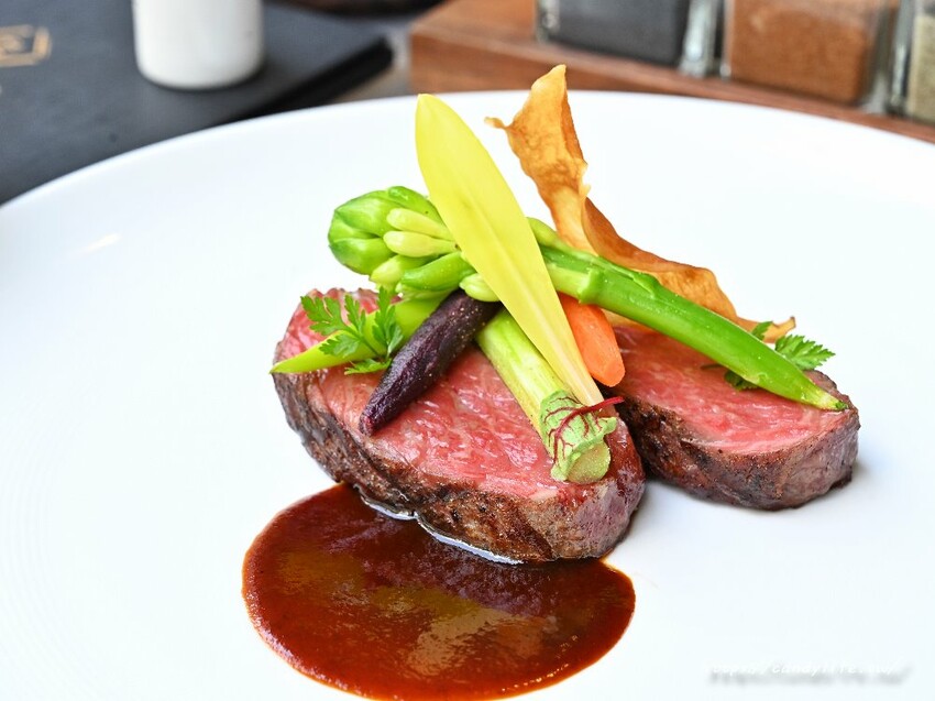 席樂法式料理｜台中質感法式料理，網評高達4.8顆星，餐點擺盤精緻又吃得飽，約會、慶生餐廳首選