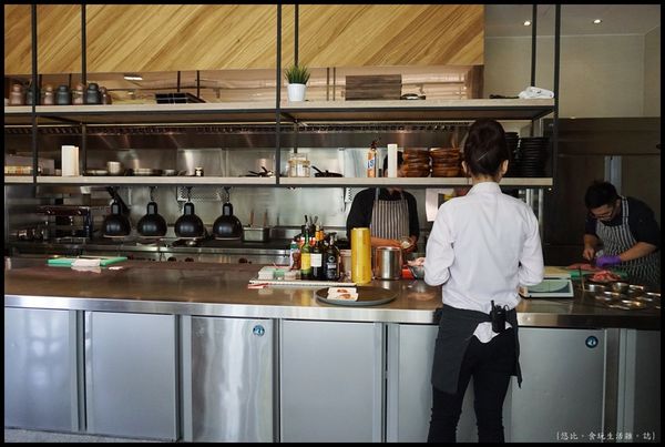 席樂法式料理-開放式廚房-2.JPG