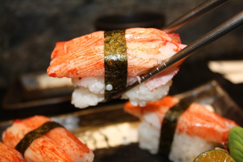 【西門町美食】打狗霸日式料理TAKAO1972-CP值超高的霸王握壽司,台北西門町壽司推薦、台北平價日本料理推薦!